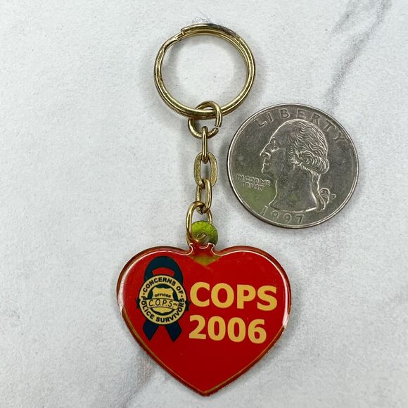 2006 Cops Concerns of Police Survivors Heart Keychain Keyring - Picture 6 of 11